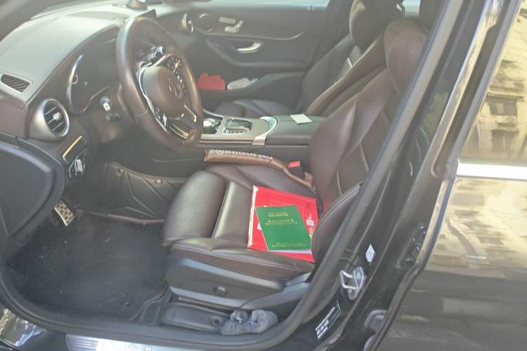 Used Mercedes-Benz GLC 2022 Refreshed GLC 300 L 4MATIC Dynamic Edition Prestige Version Left Front Seat