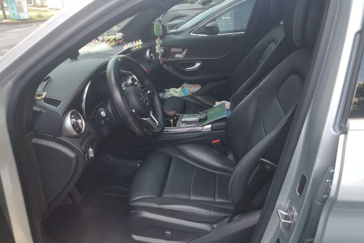 Used Mercedes-Benz GLC 2022 GLC 300 L 4MATIC Dynamic Model Left Front Seat