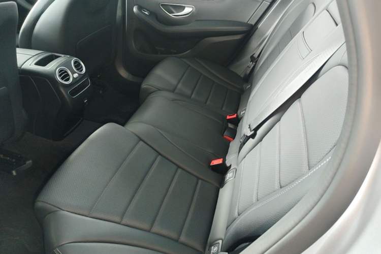 Used Mercedes-Benz GLC 2022 Facelifted GLC 260 L 4MATIC Dynamic Edition Left Rear Seat