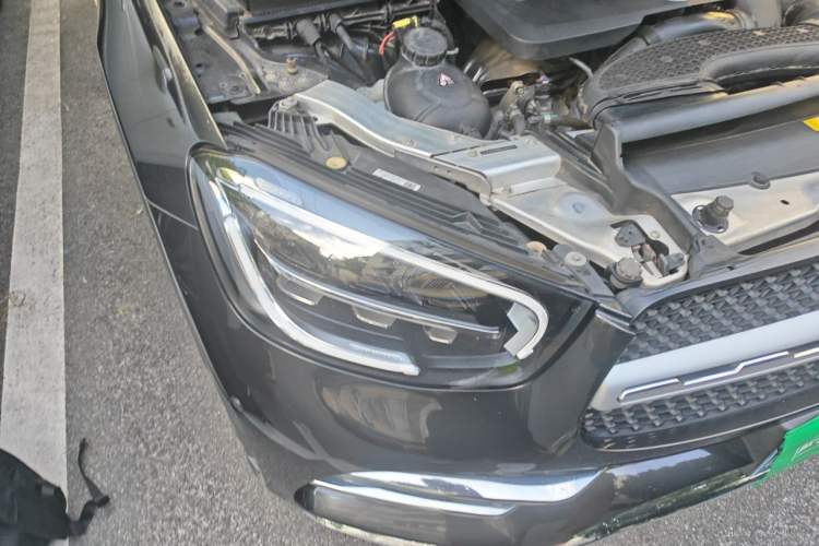 Used Mercedes-Benz GLC 2022 Refreshed GLC 300 L 4MATIC Dynamic Edition Prestige Version Right Front Headlight