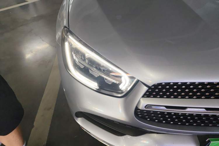 Used Mercedes-Benz GLC 2022 Facelift GLC 260 L 4MATIC Luxury Edition Right Front Headlight