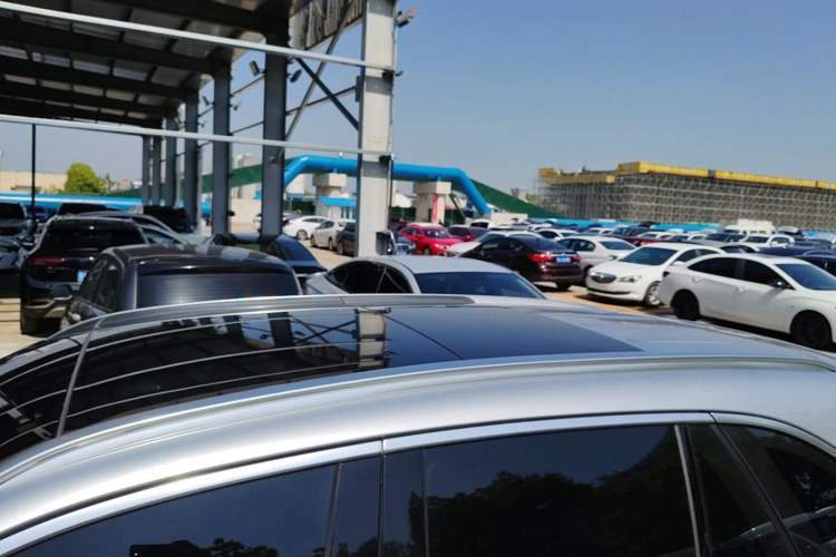Used Mercedes-Benz GLC 2022 Facelifted GLC 260 L 4MATIC Dynamic Edition Roof