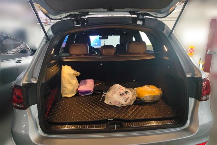 Used Mercedes-Benz GLC 2022 Facelift GLC 260 L 4MATIC Luxury Edition Trunk