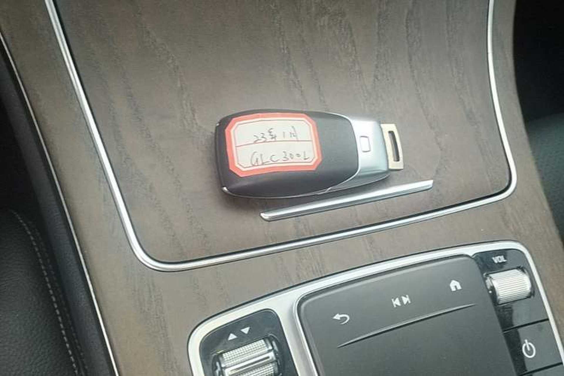 Used Mercedes-Benz GLC 2022 GLC 300 L 4MATIC Dynamic Edition Prestige Model Vehicle Key