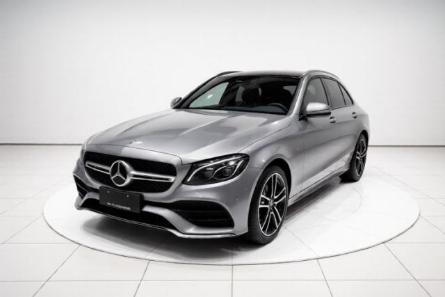 Mercedes-Benz GLC 2022 Second Facelift GLC 260 L 4MATIC Luxury Edition usado