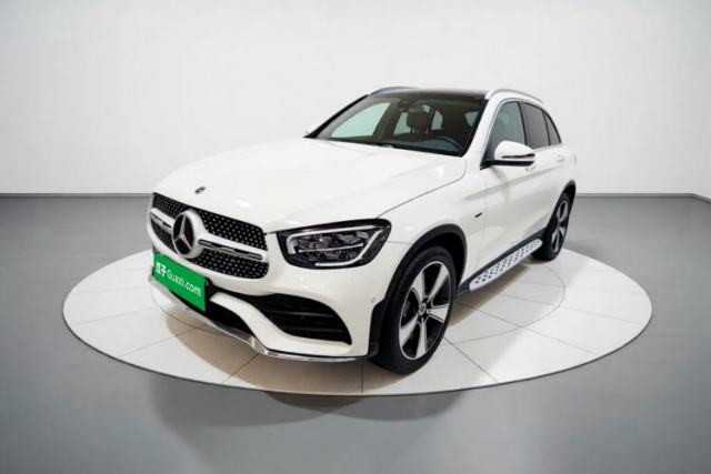 Ojetý Mercedes-Benz GLC 2022 Refreshed GLC 300 L 4MATIC Dynamic Edition Prestige Version
