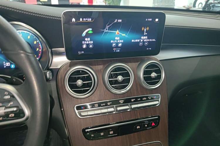 Used Mercedes-Benz GLC 2022 GLC 300 L 4MATIC Dynamic Model Audio And AC Panel