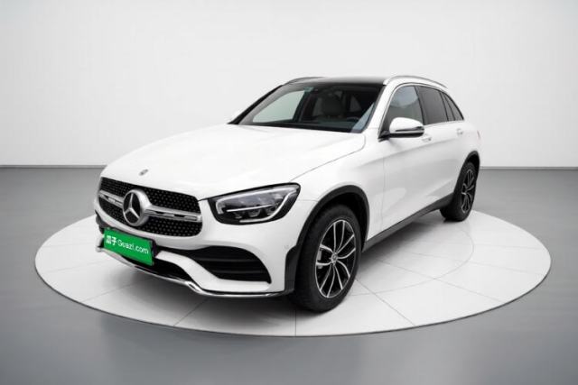 Ojetý Mercedes-Benz GLC 2022 Second Facelift GLC 260 L 4MATIC Luxury Edition