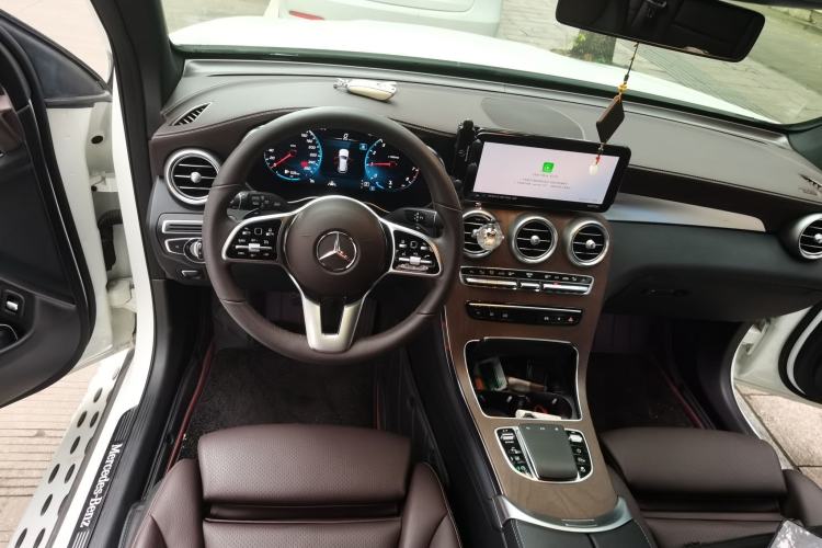 Used Mercedes-Benz GLC 2022 Refreshed GLC 300 L 4MATIC Dynamic Edition Prestige Version Center Console
