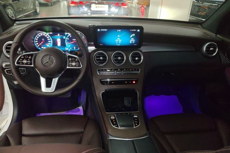 Used Mercedes-Benz GLC 2022 Refreshed GLC 300 L 4MATIC Dynamic Edition Prestige Version Center Console