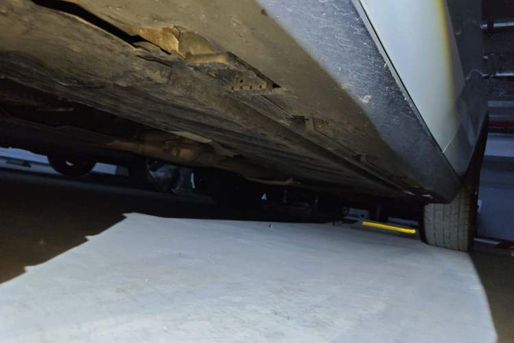 Used Mercedes-Benz GLC 2022 GLC 260 L 4MATIC Luxury Model Chassis Front Left