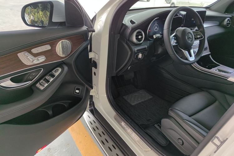 Used Mercedes-Benz GLC 2022 GLC 300 L 4MATIC Dynamic Model Driver Seat