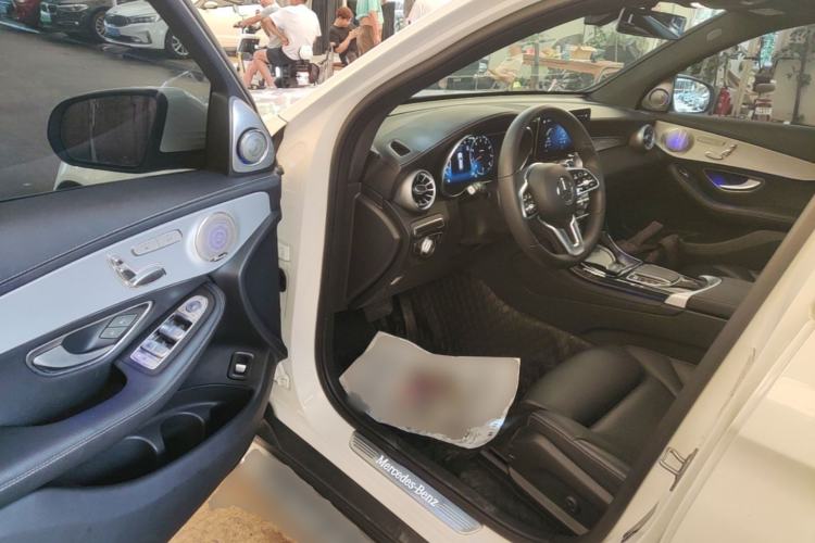 Used Mercedes-Benz GLC 2022 Facelifted GLC 260 L 4MATIC Dynamic Edition Driver Seat