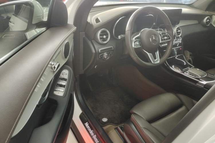 Used Mercedes-Benz GLC 2022 Facelifted GLC 260 L 4MATIC Dynamic Edition Driver Seat