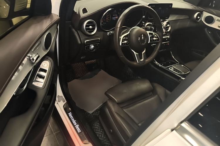 Used Mercedes-Benz GLC 2022 Facelifted GLC 260 L 4MATIC Dynamic Edition Driver Seat