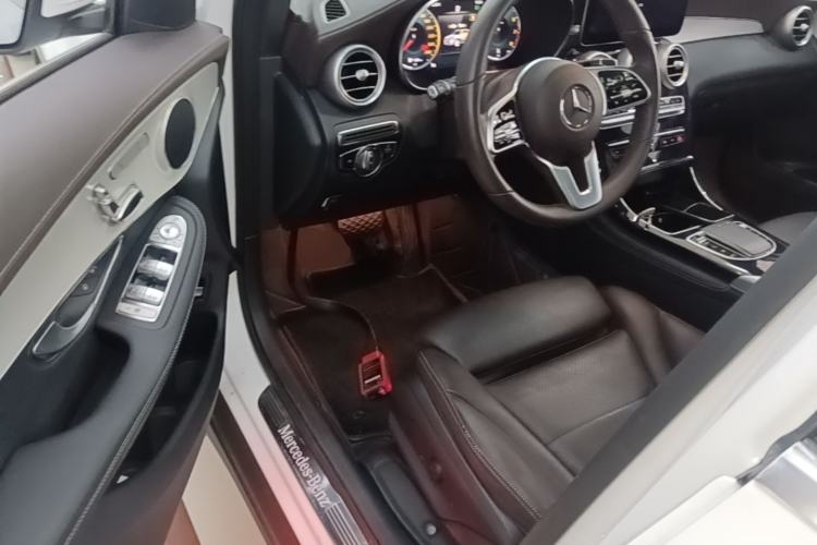 Used Mercedes-Benz GLC 2022 GLC 260 L 4MATIC Dynamic Edition Driver Seat