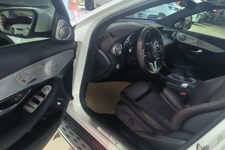Used Mercedes-Benz GLC 2022 GLC 260 L 4MATIC Dynamic Edition Driver Seat