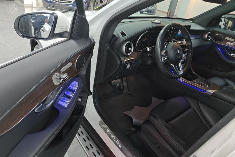 Used Mercedes-Benz GLC 2022 Refreshed GLC 300 L 4MATIC Dynamic Edition Prestige Version Driver Seat