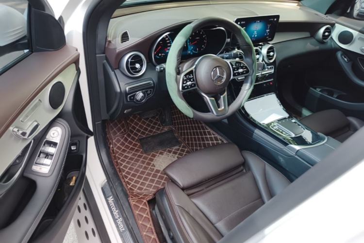 Used Mercedes-Benz GLC 2022 Facelifted GLC 260 L 4MATIC Dynamic Edition Driver Seat