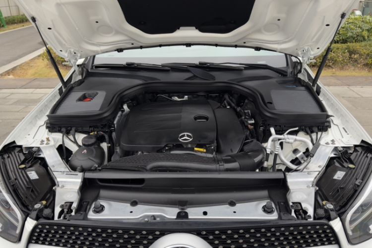 Used Mercedes-Benz GLC 2022 Refreshed GLC 300 L 4MATIC Dynamic Edition Prestige Version Engine Bay
