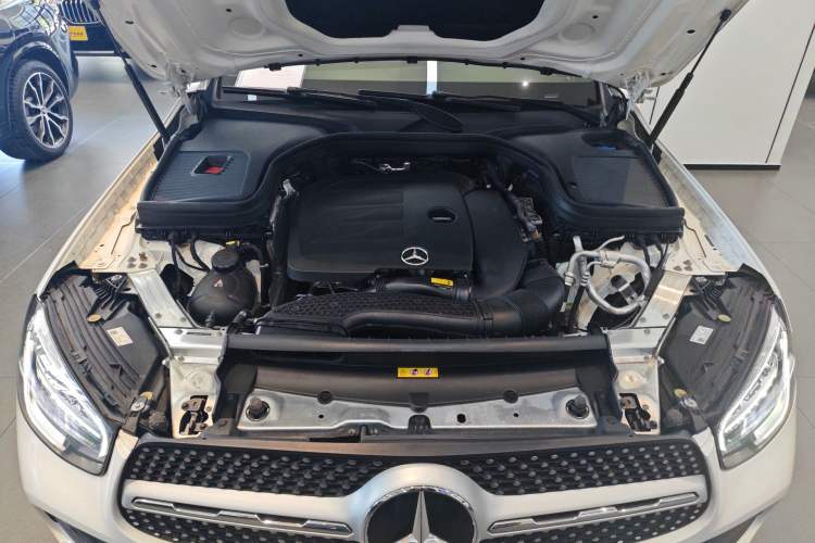 Used Mercedes-Benz GLC 2022 Facelifted GLC 260 L 4MATIC Dynamic Edition Engine Bay