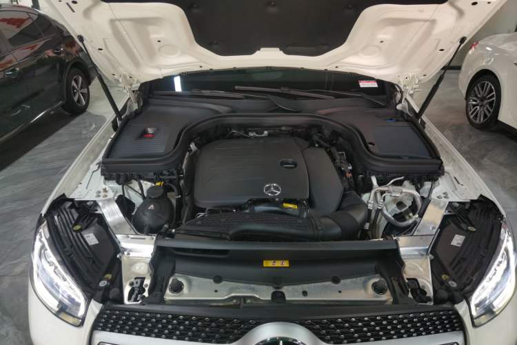 Used Mercedes-Benz GLC 2022 Refreshed GLC 300 L 4MATIC Dynamic Edition Prestige Version Engine Bay