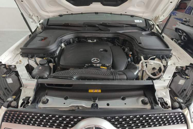 Used Mercedes-Benz GLC 2022 Refreshed GLC 300 L 4MATIC Dynamic Edition Prestige Version Engine Bay