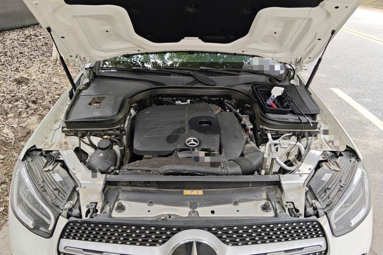 Used Mercedes-Benz GLC 2022 Second Facelift GLC 260 L 4MATIC Luxury Edition Engine Bay