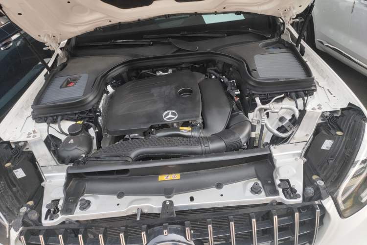 Used Mercedes-Benz GLC 2022 Second Facelift GLC 260 L 4MATIC Dynamic Edition Engine Bay