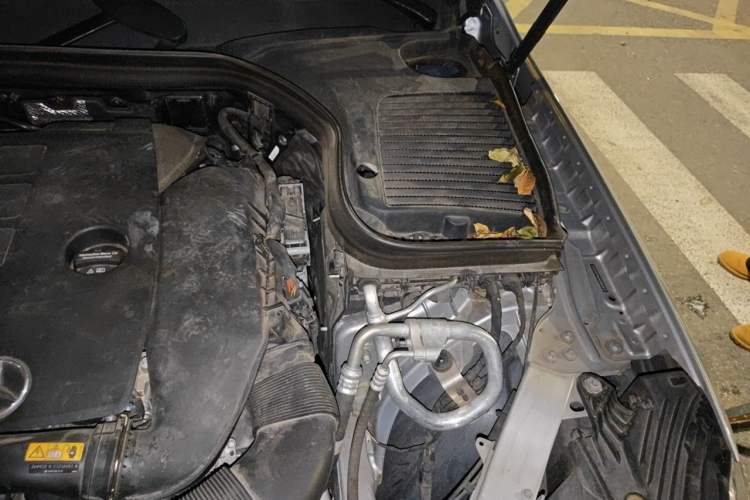 Used Mercedes-Benz GLC 2022 Refreshed GLC 300 L 4MATIC Dynamic Edition Engine Bay Left
