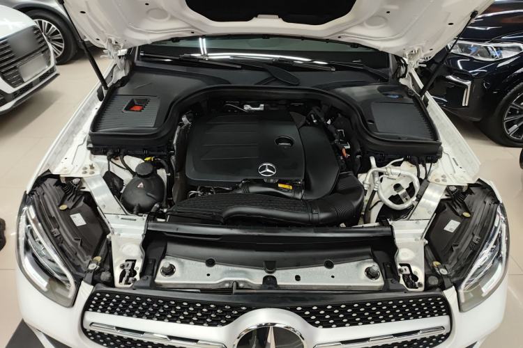 Used Mercedes-Benz GLC 2022 Second Facelift GLC 260 L 4MATIC Luxury Edition Engine Bay