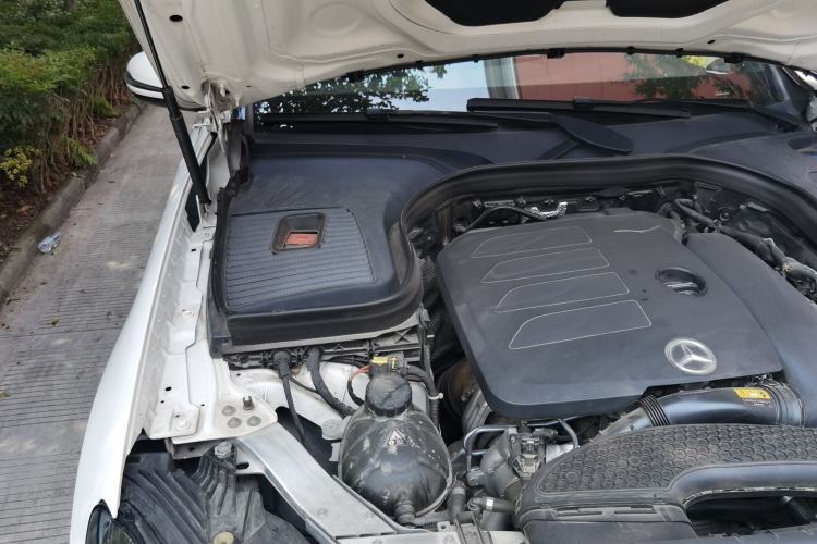 Used Mercedes-Benz GLC 2022 GLC 260 L 4MATIC Luxury Model Engine Bay Right