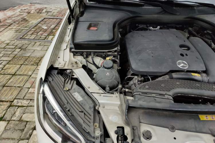 Used Mercedes-Benz GLC 2022 Facelifted GLC 260 L 4MATIC Dynamic Edition Engine Bay Right