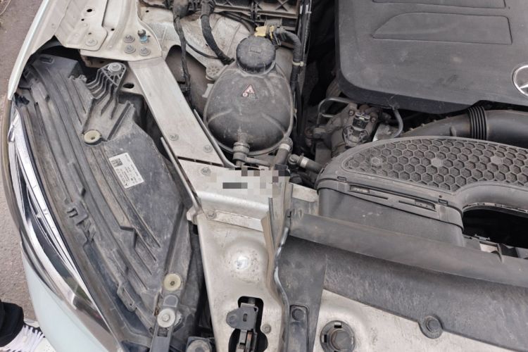Used Mercedes-Benz GLC 2022 GLC 260 L 4MATIC Luxury Model Engine Bay Right