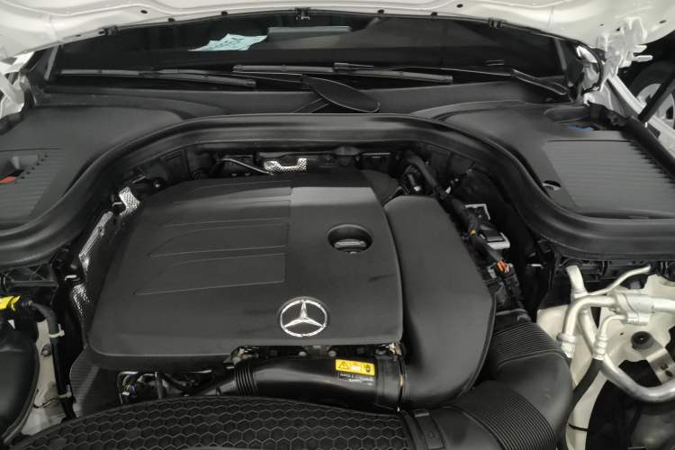 Used Mercedes-Benz GLC 2022 Refreshed GLC 300 L 4MATIC Dynamic Edition Engine Bay