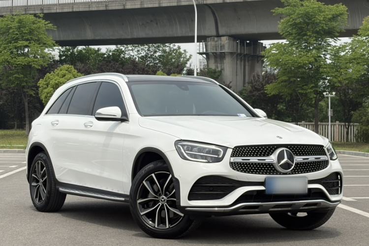 Used Mercedes-Benz GLC 2022 Facelift GLC 260 L 4MATIC Luxury Edition Exterior 1