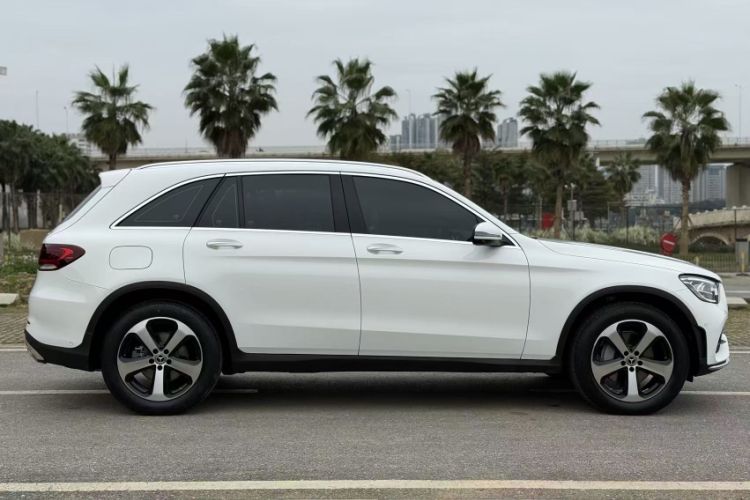 Used Mercedes-Benz GLC 2022 Facelifted GLC 260 L 4MATIC Dynamic Edition Exterior 1