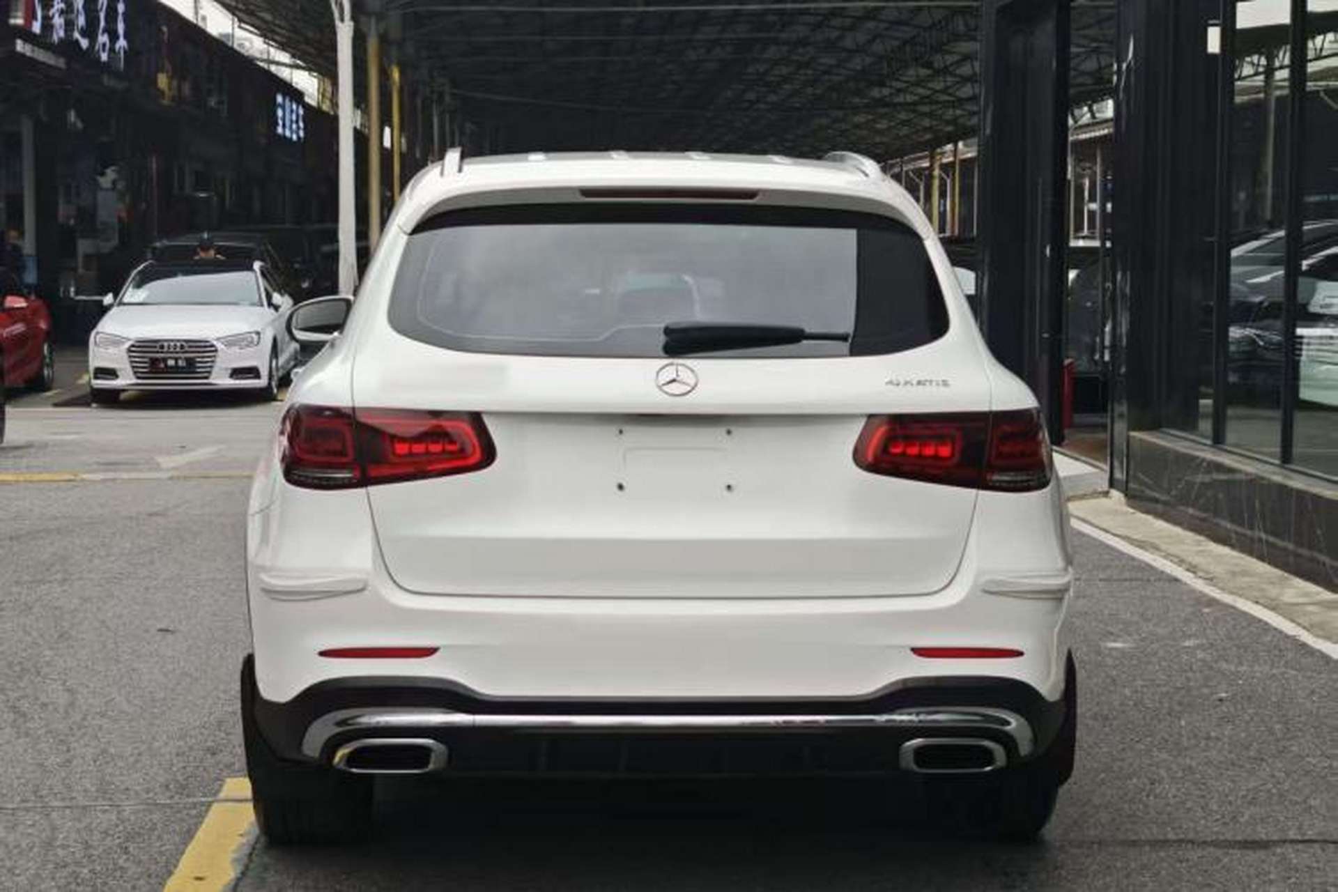 Used Mercedes-Benz GLC 2022 Facelifted GLC 260 L 4MATIC Dynamic Edition Exterior 10