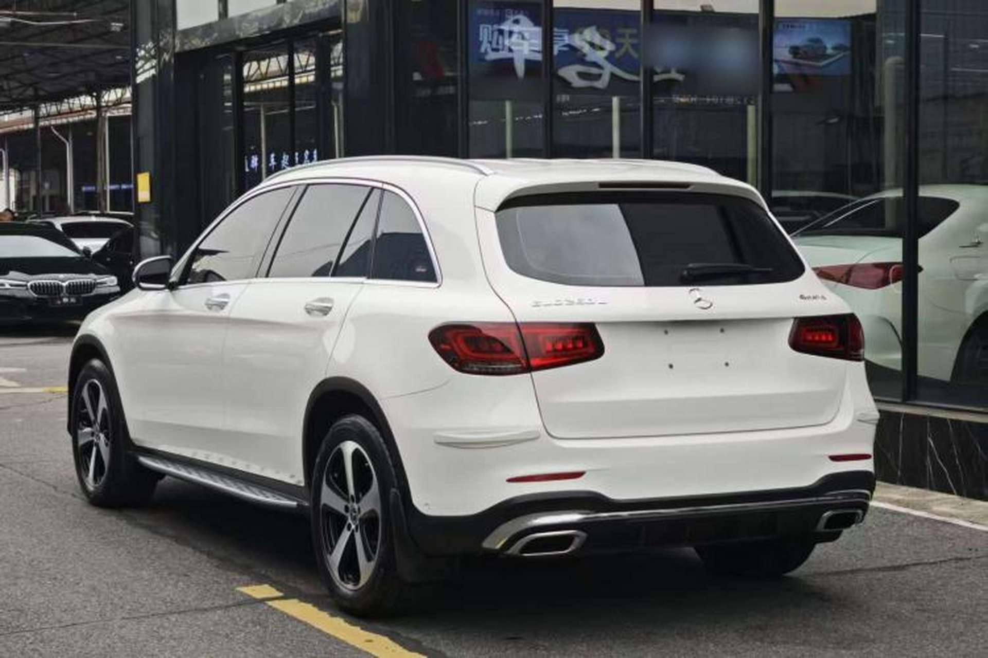 Used Mercedes-Benz GLC 2022 Facelifted GLC 260 L 4MATIC Dynamic Edition Exterior 11