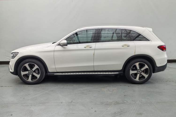Used Mercedes-Benz GLC 2022 Second Facelift GLC 260 L 4MATIC Dynamic Edition Exterior 12