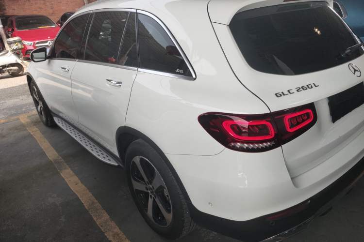 Used Mercedes-Benz GLC 2022 Second Facelift GLC 260 L 4MATIC Dynamic Edition Exterior 2