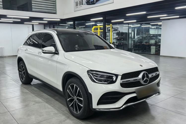 Used Mercedes-Benz GLC 2022 Second Facelift GLC 260 L 4MATIC Luxury Edition Exterior 2