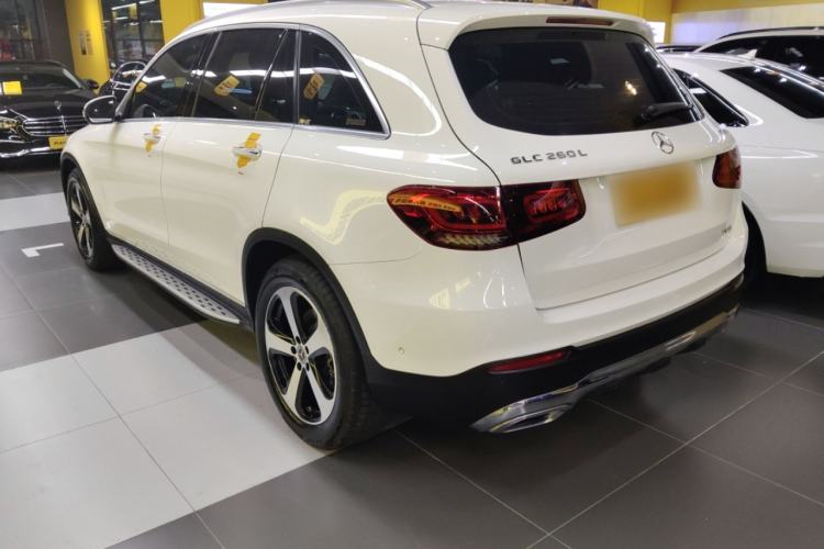 Used Mercedes-Benz GLC 2022 Second Facelift GLC 260 L 4MATIC Dynamic Edition Exterior 2