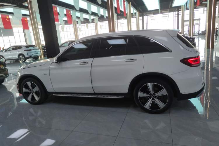 Used Mercedes-Benz GLC 2022 Refreshed GLC 300 L 4MATIC Dynamic Edition Prestige Version Exterior 3