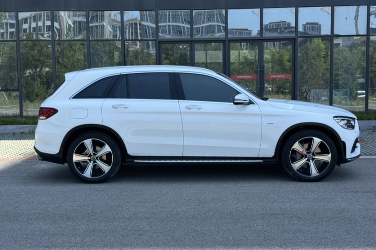Used Mercedes-Benz GLC 2022 GLC 300 L 4MATIC Dynamic Edition Prestige Model Exterior 3