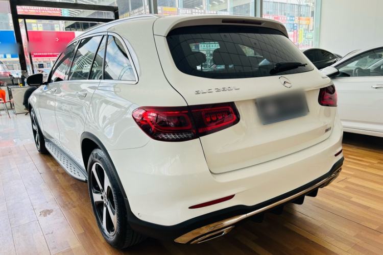Used Mercedes-Benz GLC 2022 Facelifted GLC 260 L 4MATIC Dynamic Edition Exterior 3