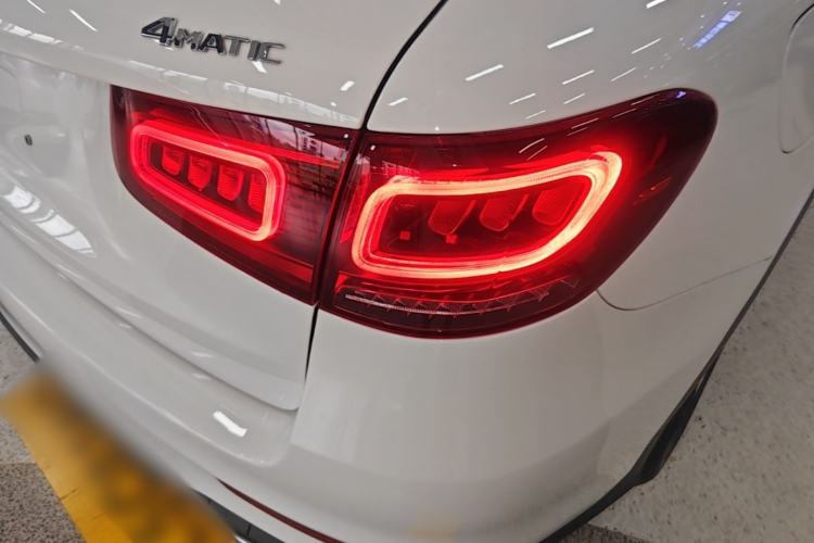 Used Mercedes-Benz GLC 2022 Facelifted GLC 260 L 4MATIC Dynamic Edition Exterior 3
