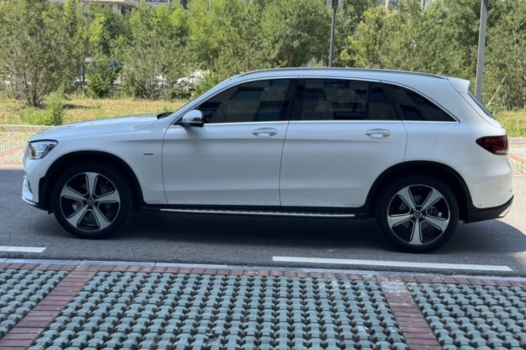 Used Mercedes-Benz GLC 2022 GLC 300 L 4MATIC Dynamic Edition Prestige Model Exterior 4