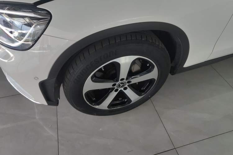 Used Mercedes-Benz GLC 2022 Facelifted GLC 260 L 4MATIC Dynamic Edition Exterior 4