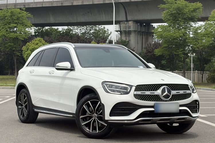 Used Mercedes-Benz GLC 2022 Second Facelift GLC 260 L 4MATIC Luxury Edition Exterior 4